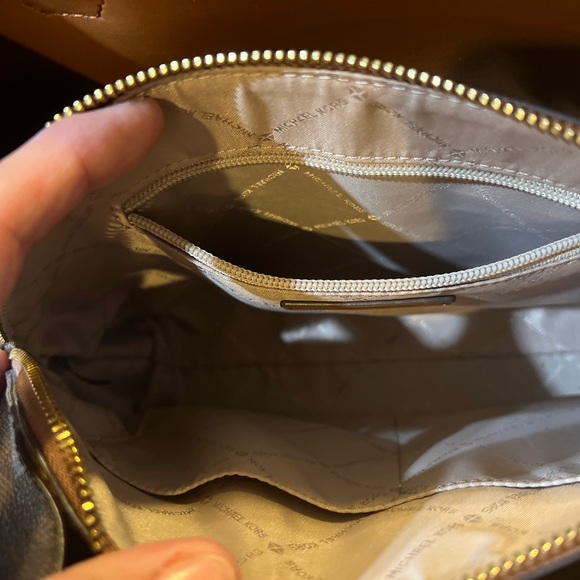 Michael Kors Purse - Picture 12 of 15